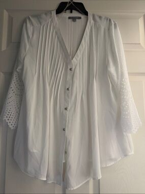 NY Collection White Button-Front V-Neck Pintuck Blouse